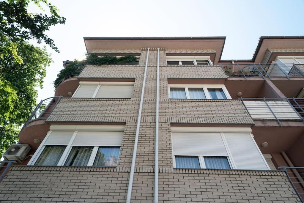 Ap. With Free Parking Near Budapestcongress Centre Apartment Exterior photo