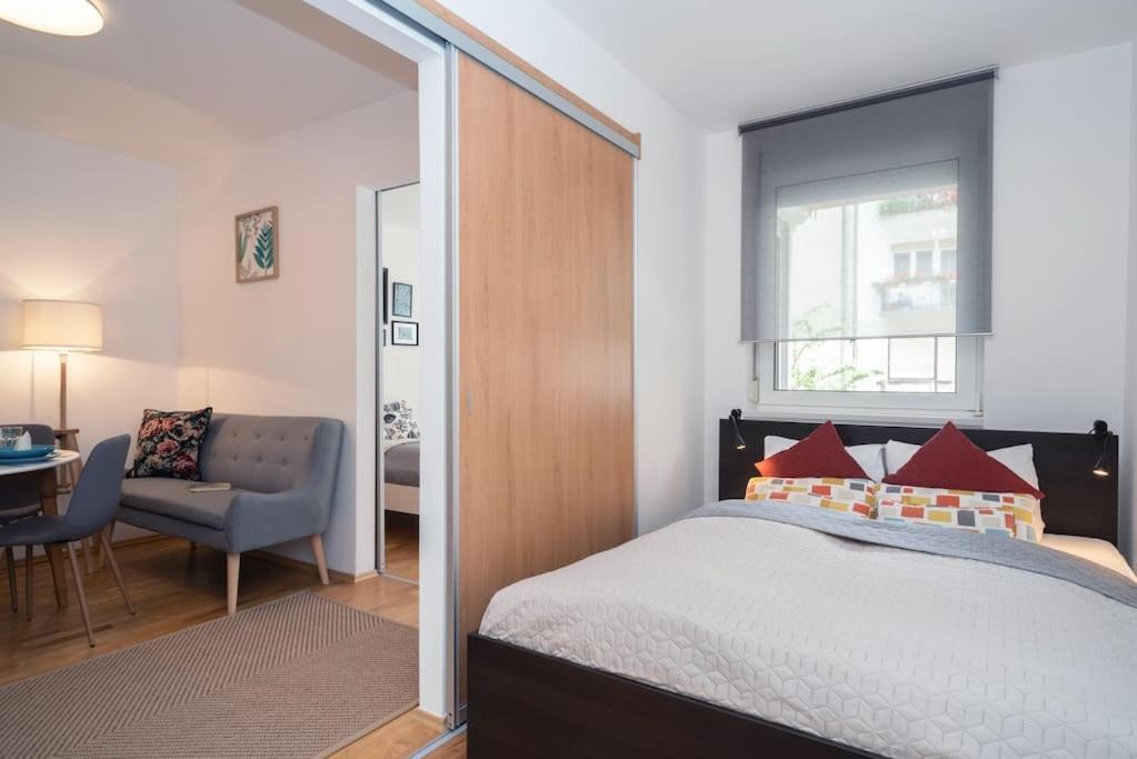 Ap. With Free Parking Near Budapestcongress Centre Apartment Exterior photo